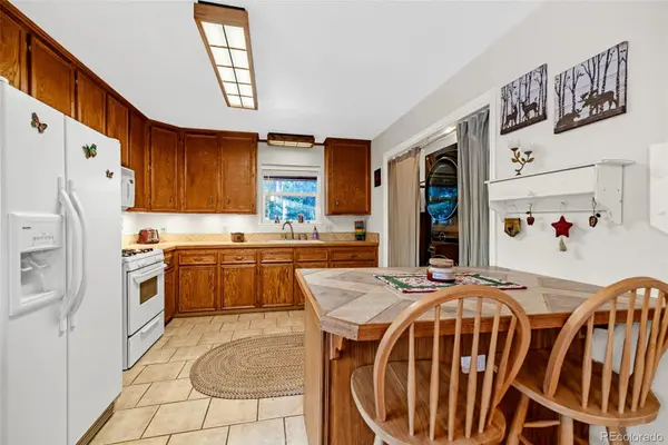 850 Georgia Pass Lookout, Jefferson, CO 80456