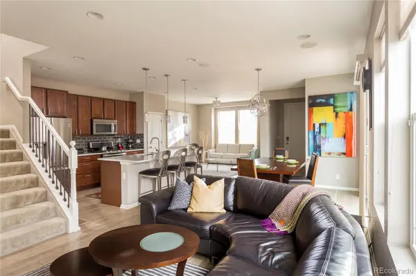 2834 Macon WAY, Denver, CO 80238