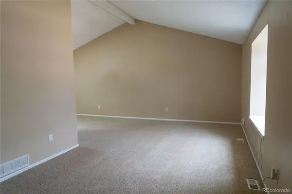 10650 W Berry DR, Littleton, CO 80127