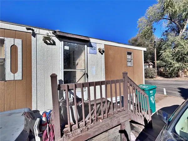 512 Windsor LN, Fountain, CO 80817