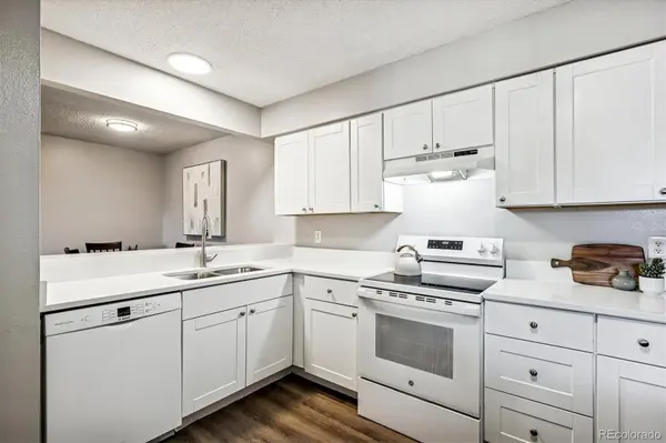 7220 S Gaylord ST #B17, Littleton, CO 80122