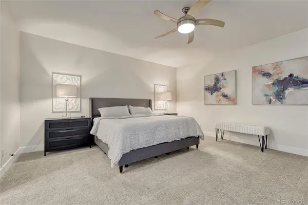 4250 S Olive ST #202, Denver, CO 80237