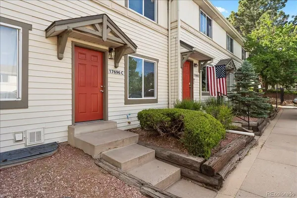 17696 E Loyola DR #C, Aurora, CO 80013