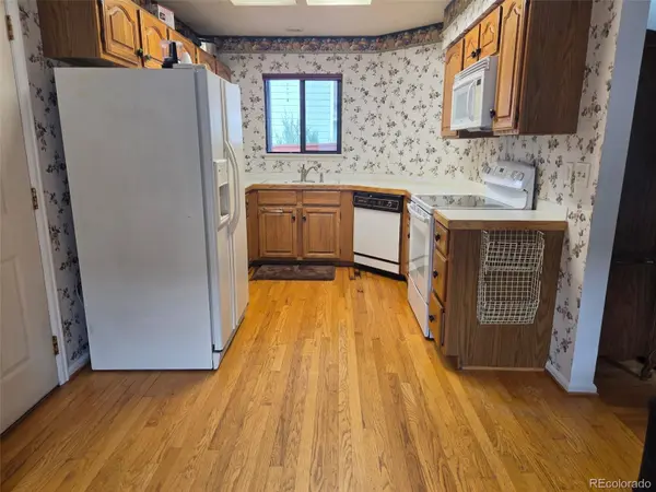 11183 E Baltic PL, Aurora, CO 80014
