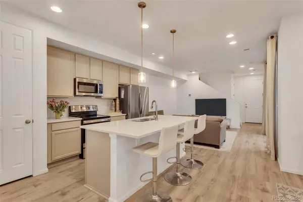 23 N Uriah ST, Aurora, CO 80018