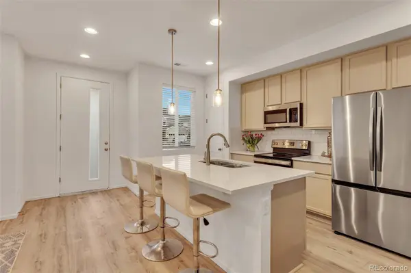 23 N Uriah ST, Aurora, CO 80018