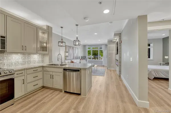 2700 E Cherry Creek South DR #108, Denver, CO 80209