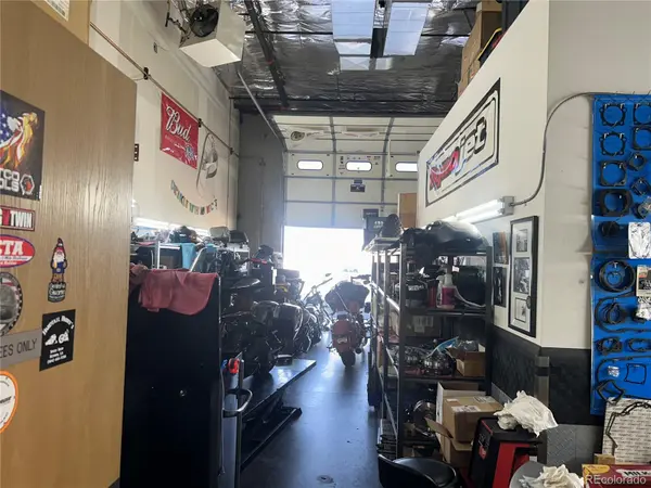 802 E 78th AVE, Denver, CO 80229