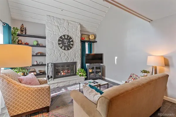 2621 S Xanadu WAY #F, Aurora, CO 80014