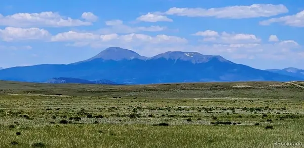 1828 Cheyenne RD, Hartsel, CO 80449