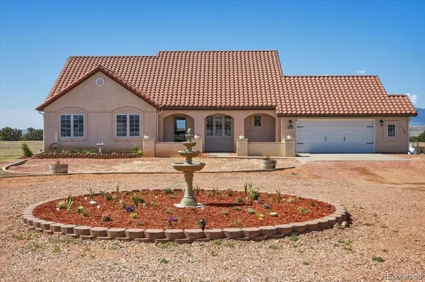 116 Top Notch TRL, Penrose, CO 81240