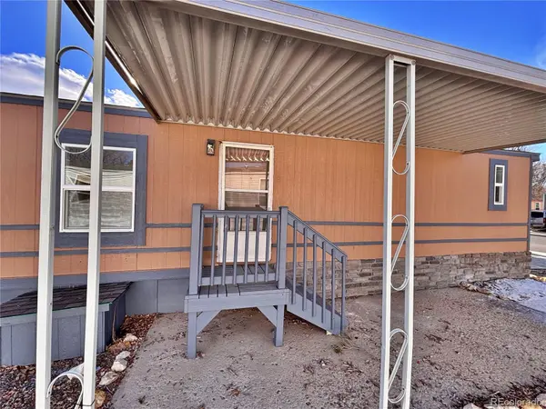 1095 Western DR, Colorado Springs, CO 80915