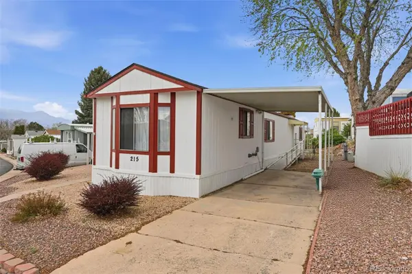 205 N Murray BLVD, Colorado Springs, CO 80916