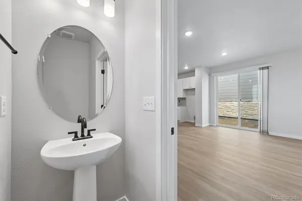 22695 E 47th AVE, Aurora, CO 80019