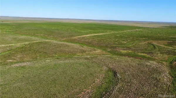 9 County Road 166, Deer Trail, CO 80105