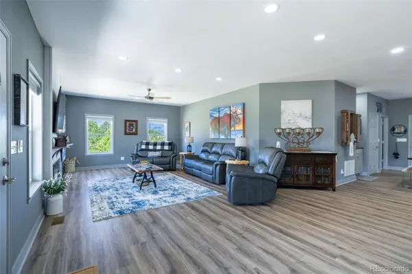 333 Della Fox LN, Westcliffe, CO 81252