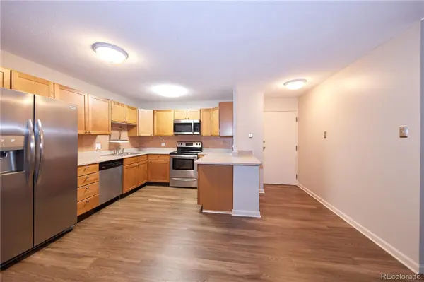 9320 E Center AVE #8B, Denver, CO 80247