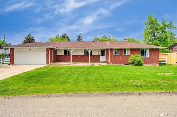 8711 S Ammons ST, Littleton, CO 80128