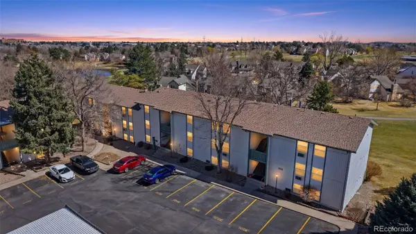 2130 S Vaughn WAY #202E, Aurora, CO 80014