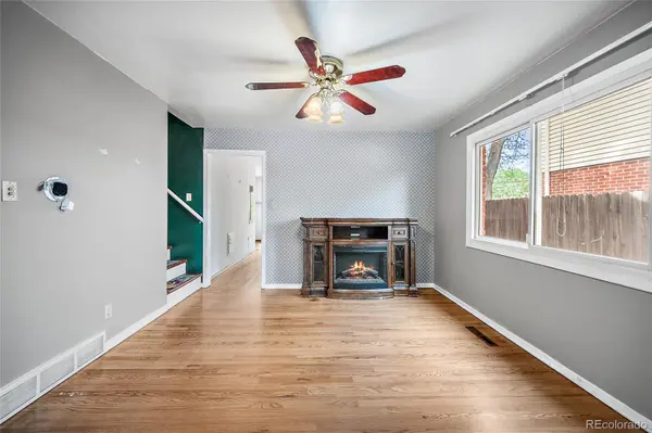 2028 Collier AVE, Colorado Springs, CO 80909