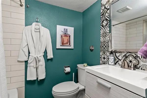 100 S Clarkson ST #105, Denver, CO 80209