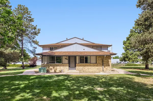 1162 S Eagle CIR #A, Aurora, CO 80012