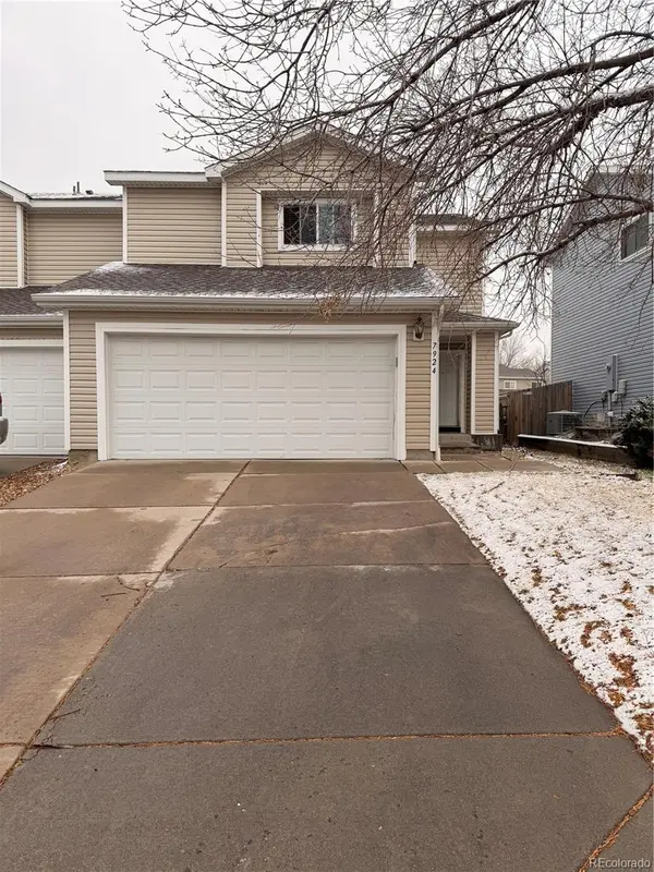 7924 S Kalispell WAY, Englewood, CO 80112