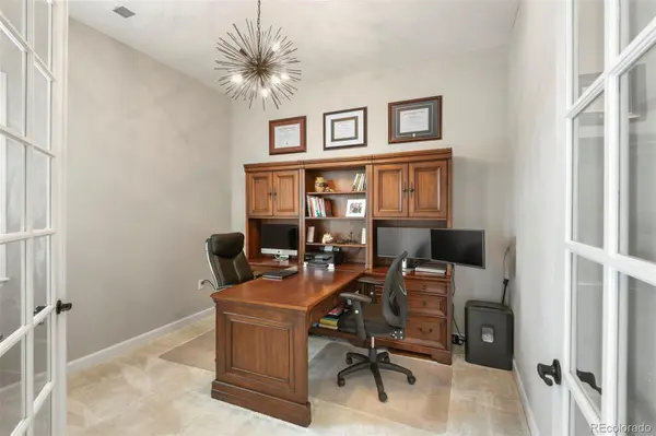 7000 S White Crow WAY, Aurora, CO 80016