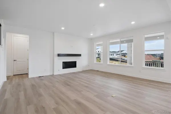 8608 Yellowcress ST, Littleton, CO 80125