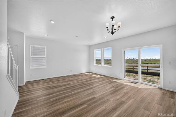 712 96th Avenue PL, Greeley, CO 80634