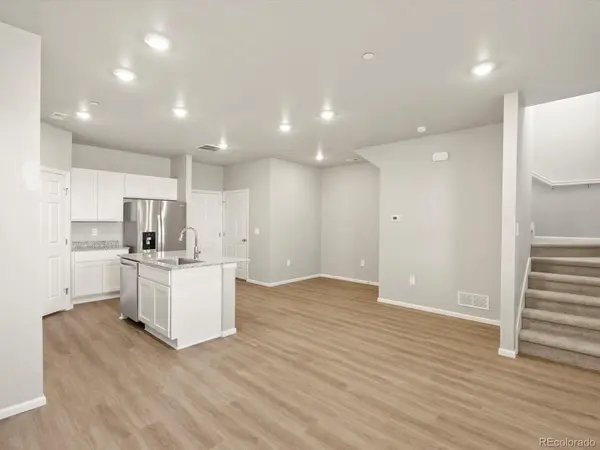 1596 Riverplace DR #3, Windsor, CO 80550