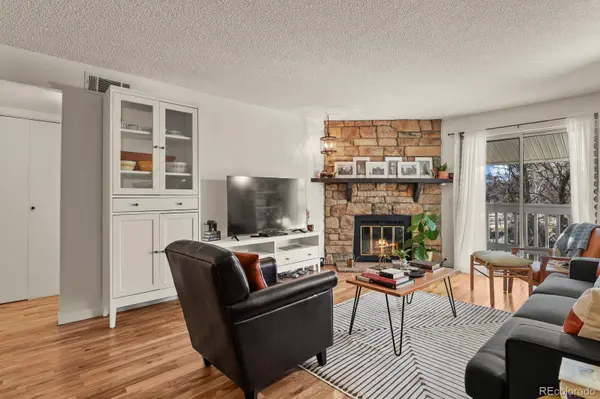 8555 Fairmount DR #G208, Denver, CO 80247