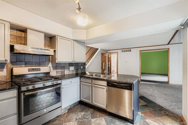 2469 S Xanadu WAY #A, Aurora, CO 80014