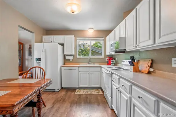 454 W Acoma DR, Littleton, CO 80120