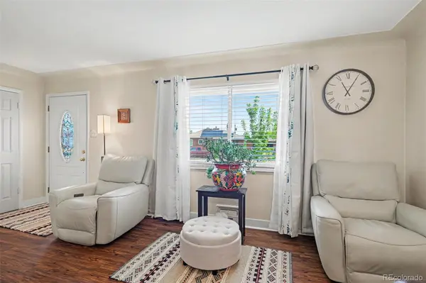 2567 S Uno WAY, Denver, CO 80219