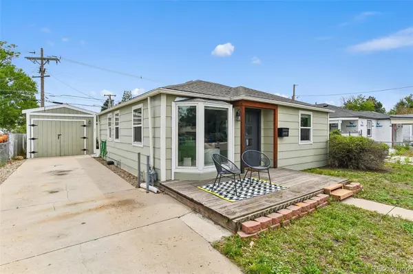 6930 W 54th AVE, Arvada, CO 80002