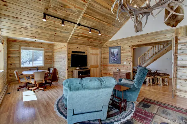 530 Red Feather RD, Cotopaxi, CO 81223