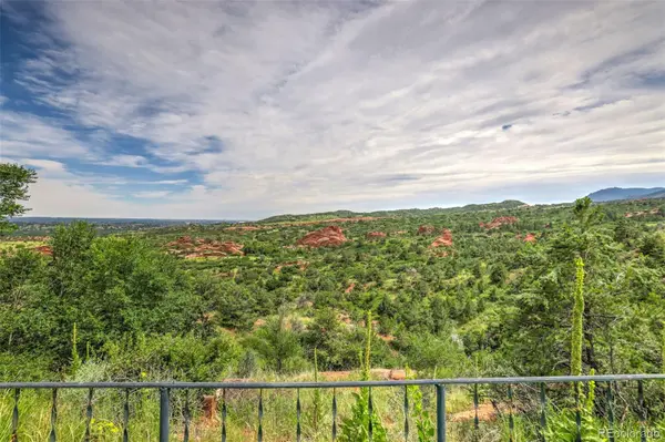 223 Crystal Hills BLVD, Manitou Springs, CO 80829
