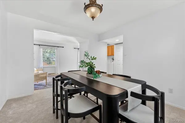 6161 S Niagara WAY, Centennial, CO 80111