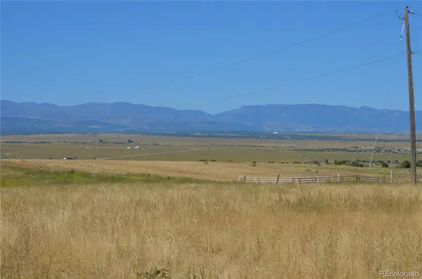 Red Creek Springs E, Pueblo, CO 81005