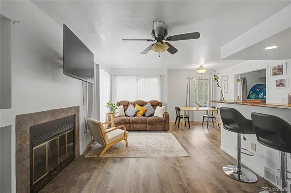 868 S Reed CT #A, Lakewood, CO 80226
