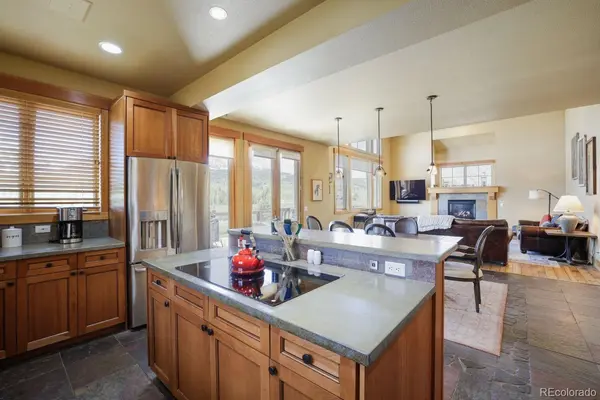 127 Hillside DR, Silverthorne, CO 80498