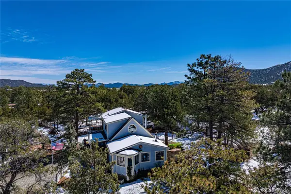 539 12th TRL, Cotopaxi, CO 81223