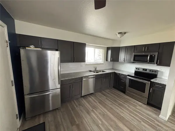 950 S Waco WAY, Aurora, CO 80017