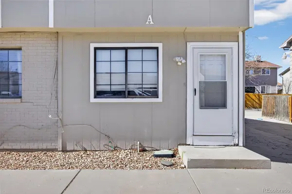 49 Royal Crest DR, Pueblo, CO 81005