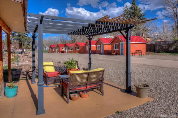 404 S Oak ST, La Veta, CO 81055