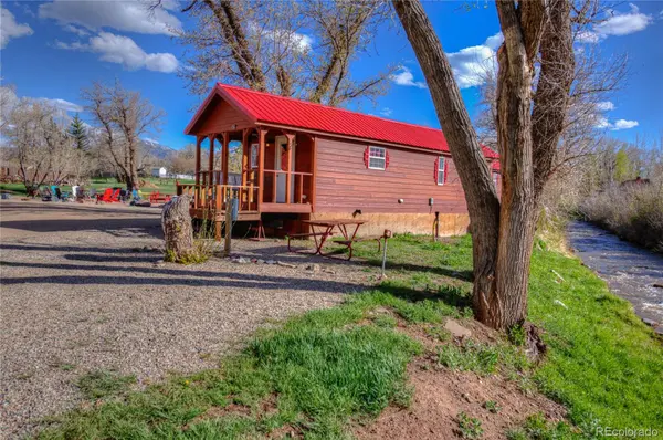 404 S Oak ST, La Veta, CO 81055
