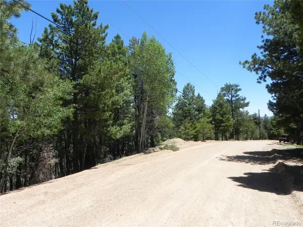 13910 Boulder LN, Larkspur, CO 80118