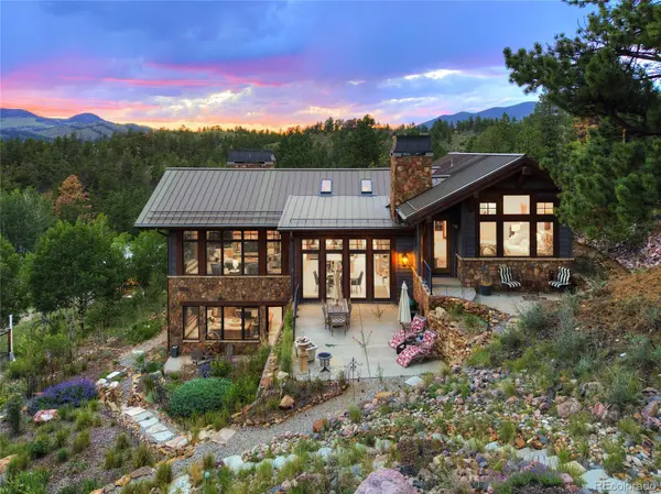228 Bear DR, Guffey, CO 80820