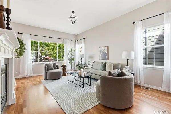 6175 S Paris ST, Englewood, CO 80111